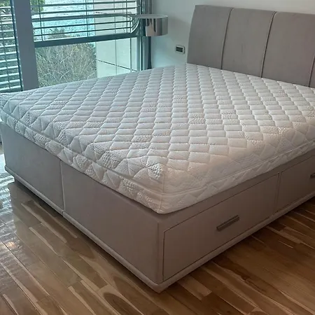 Crystal Apartament